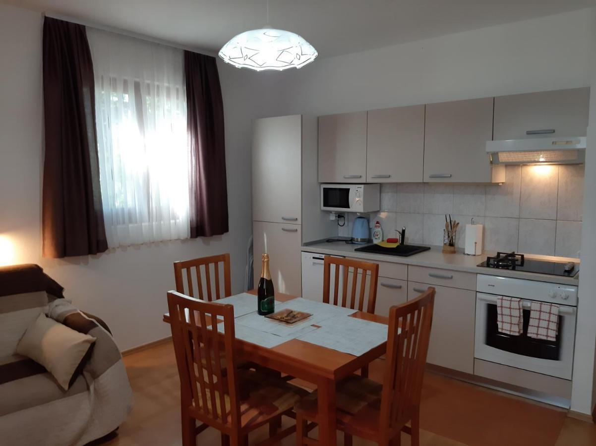 Apartments Agrijan Maslenica Exterior foto